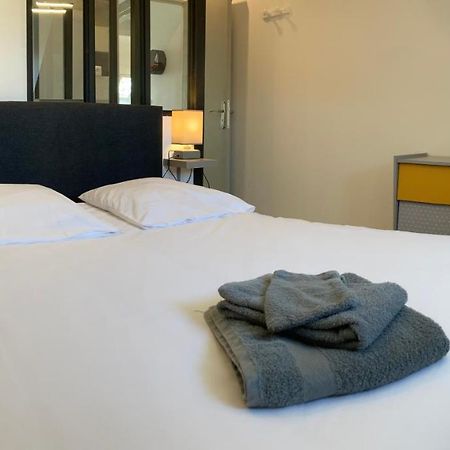 Le Mansard, Atypique, Gare Et Tramway 4Min A Pied Apartment Luaran gambar